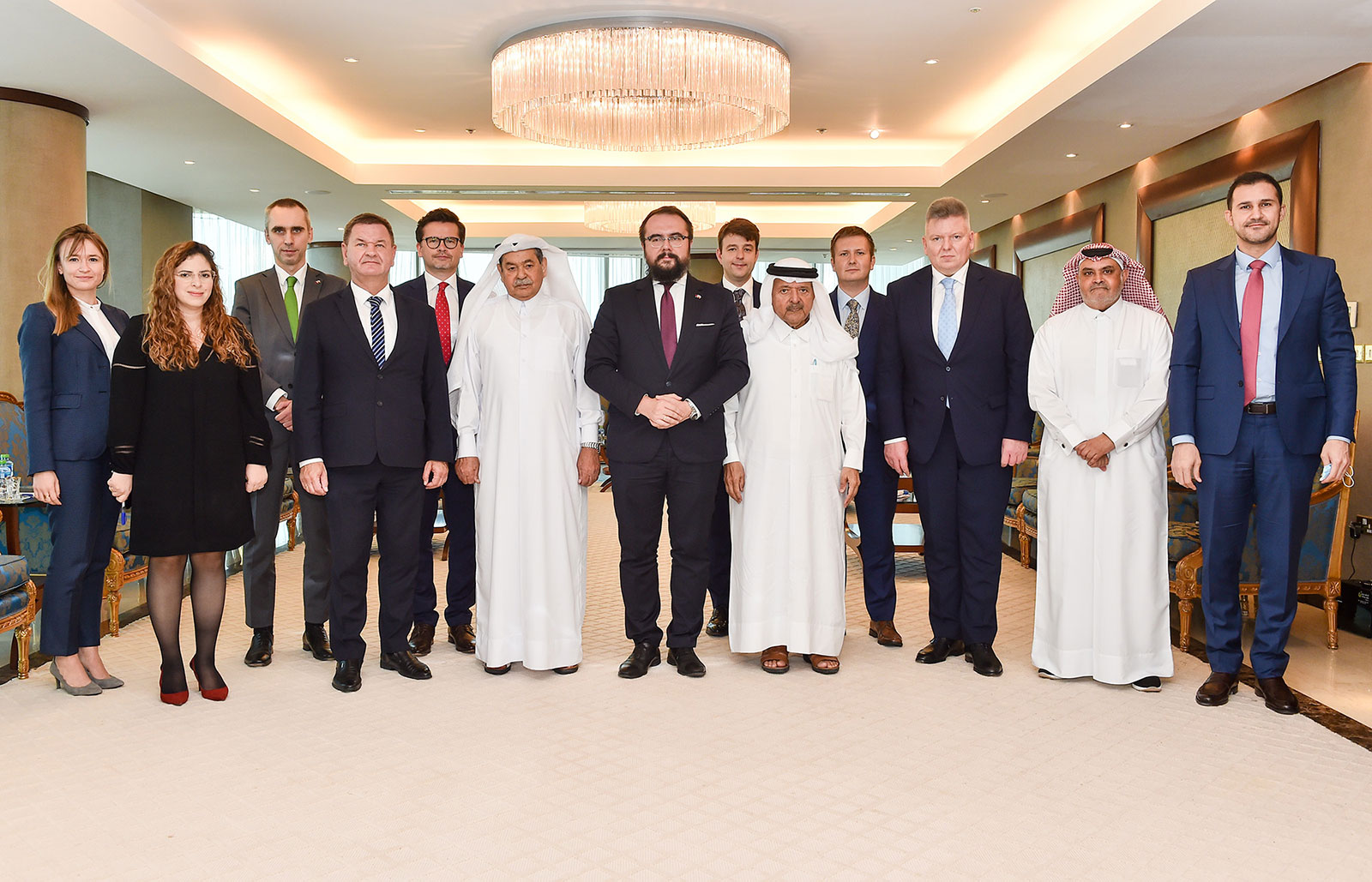اجتماع رابطة رجال الاعمال القطريين مع سعادة السيد باول جابلونسكي ، نائب وزير الخارجية للدبلوماسية الاقتصادية ، وزارة خارجية جمهورية بولندا.