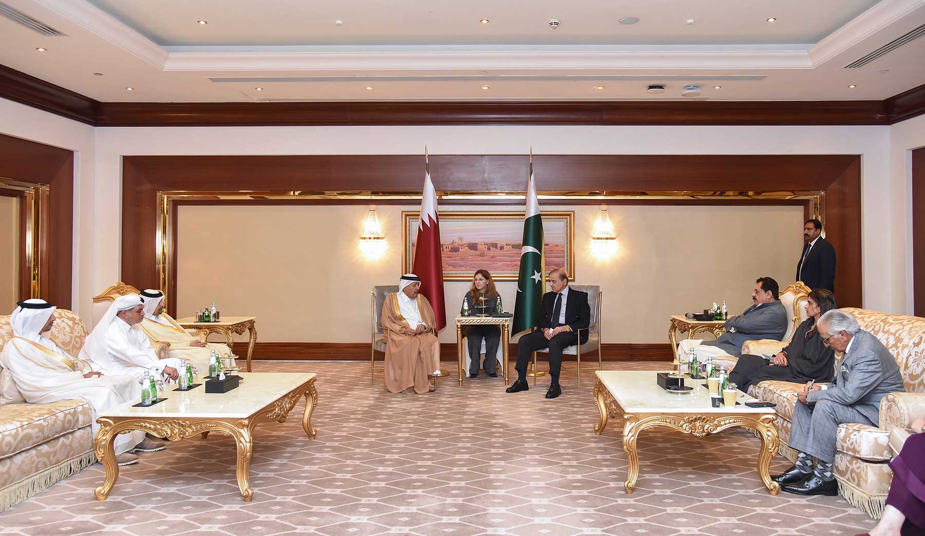 اجتماع رابطة رجال الاعمال القطريين مع رئيس وزراء جمهورية باكستان الاسلامية والوفد المصاحب له